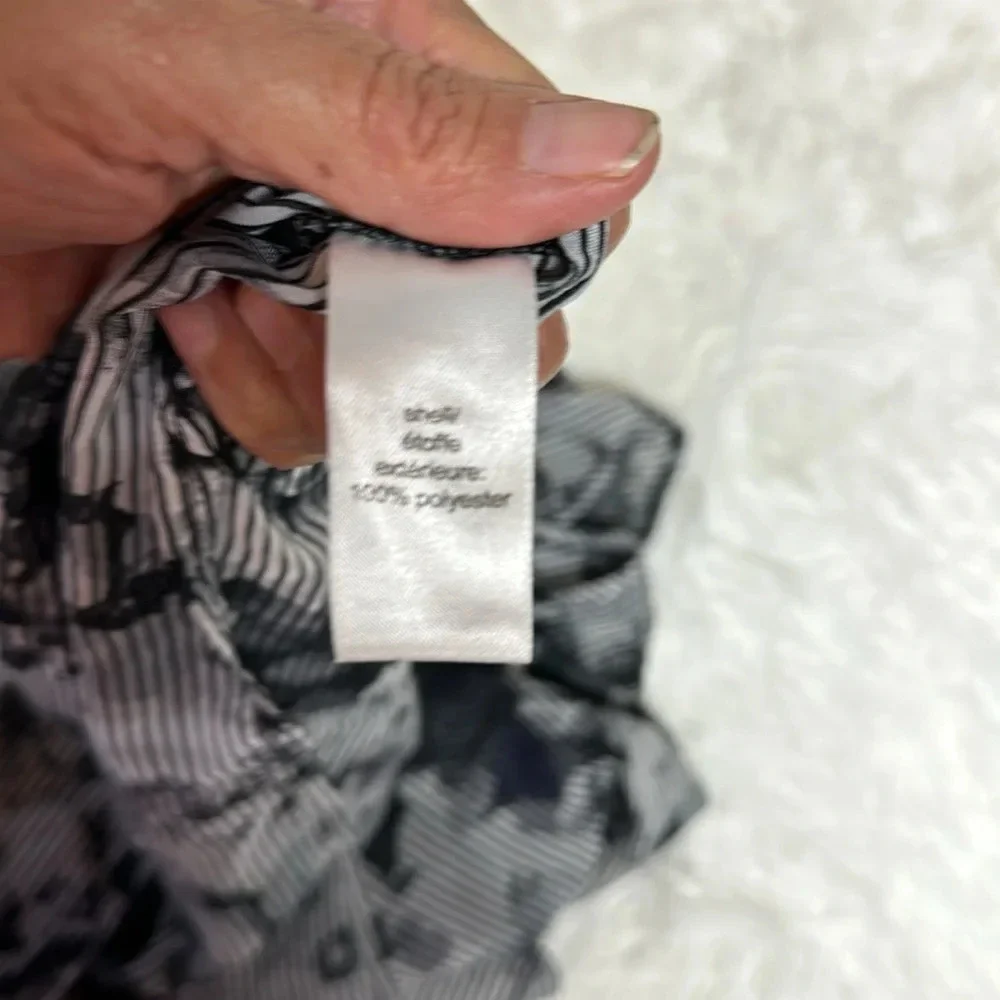 Maurice Semi Sheer Floral Top - Picture 7 of 7